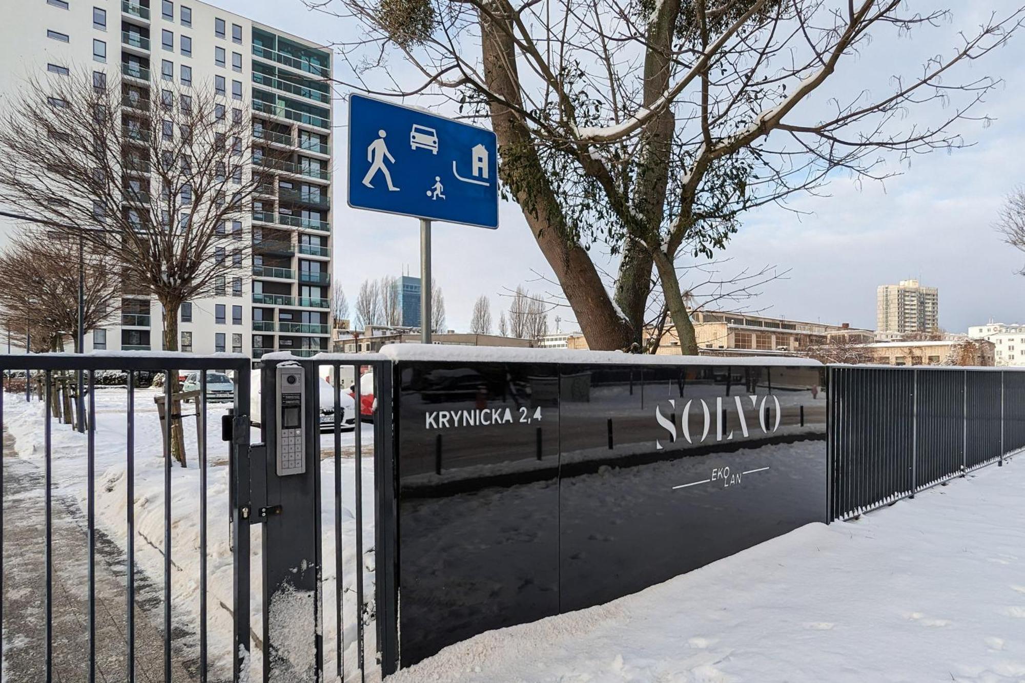 Solvo Apartment With Balcony & Parking Gdansk Przymorze By Noclegi Renters エクステリア 写真